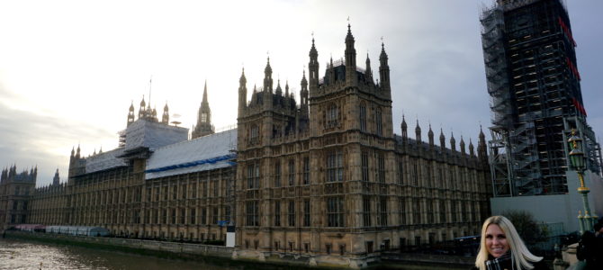 A Walk Through London’s Top Sites with a Dog A Walk Through London’s Top Sites with a Dog