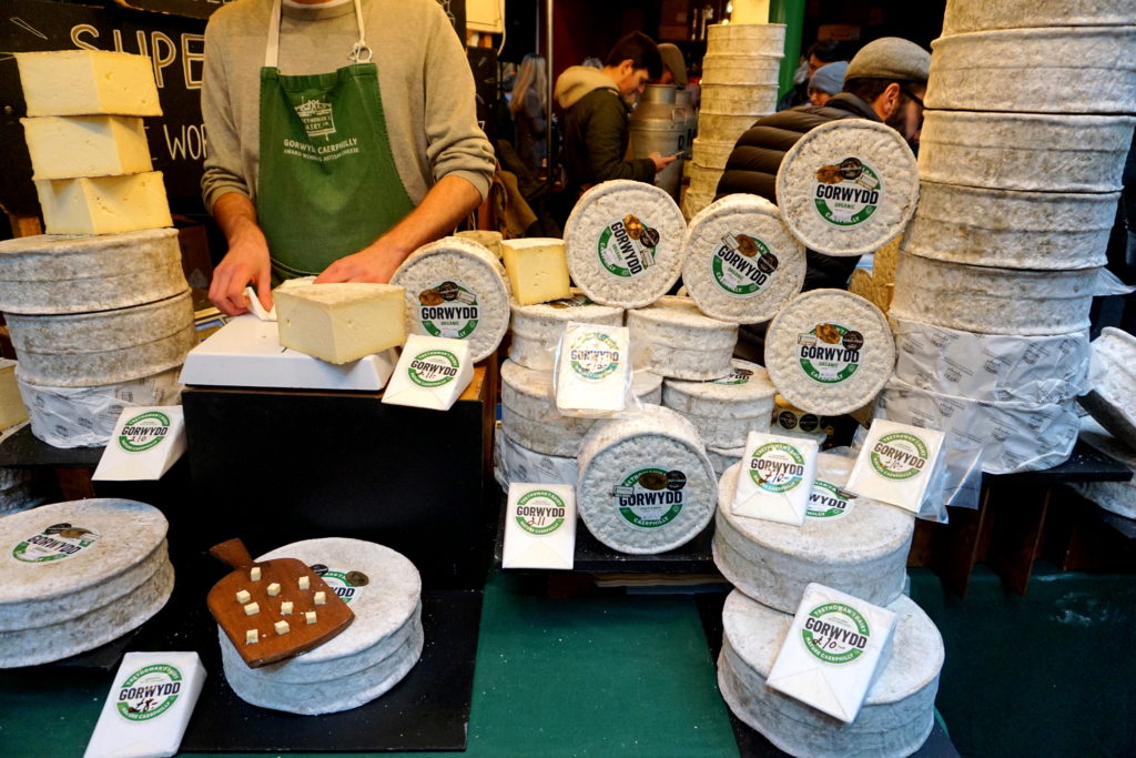 corectedDSC00024-683x1024 Coco Sniffs His Way Through the Borough Market